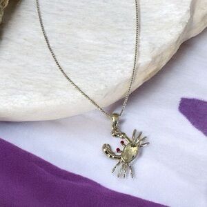 🫶🏻 Crab Rhinestone Necklace